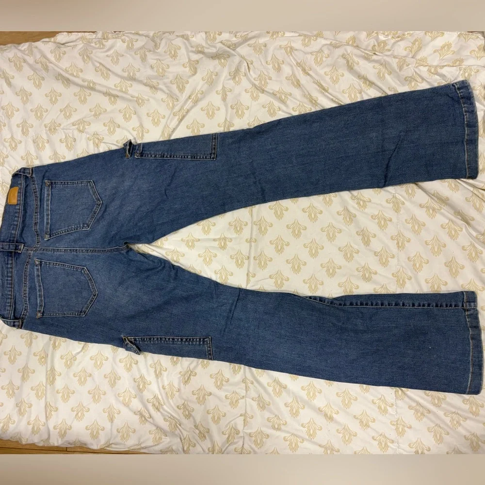 Sofia Marisol Bootcut Cargo Jeans…size 4 - Picture 3 of 6